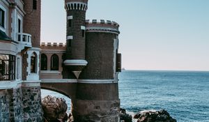 Preview wallpaper castle, building, architecture, cliffs, sea