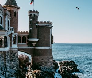 Preview wallpaper castle, building, architecture, cliffs, sea