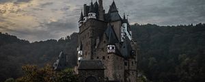Preview wallpaper castle, building, architecture, old, stone
