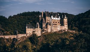 Preview wallpaper castle, forest, architecture, eltz castle, wierschem, germany