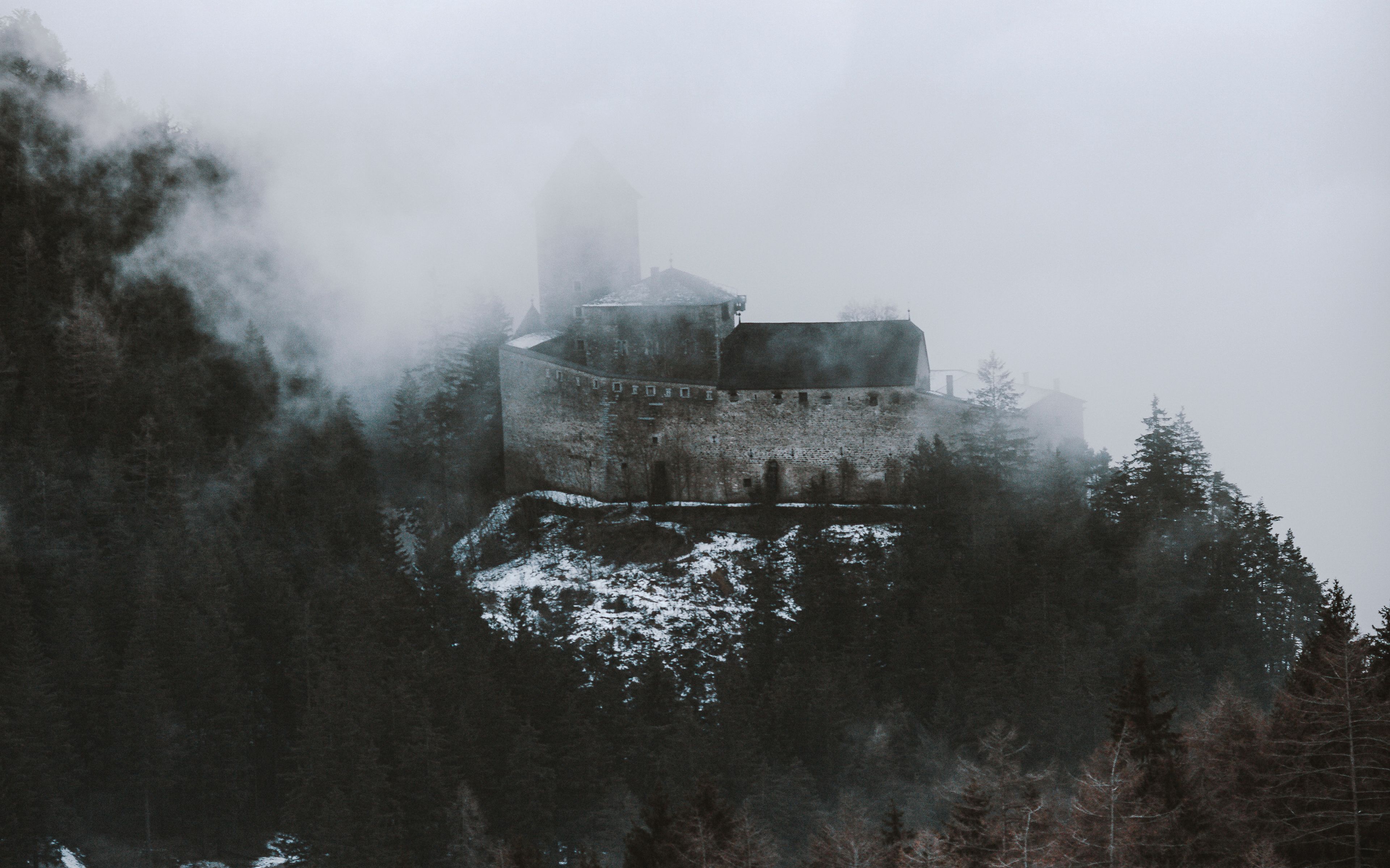 Download wallpaper 3840x2400 castle, fortress, hill, forest, clouds 4k