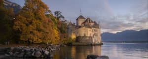 Preview wallpaper castle, fortress, lake, architecture, old