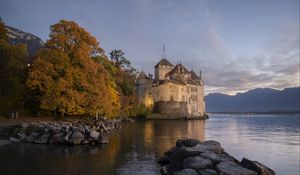 Preview wallpaper castle, fortress, lake, architecture, old