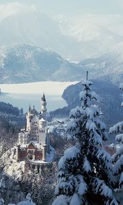 Preview wallpaper castle, germany, wood, mountains, solitude