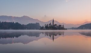 Preview wallpaper castle, island, lake, reflection, mountains