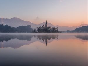 Preview wallpaper castle, island, lake, reflection, mountains