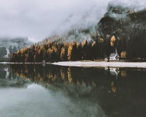 Preview wallpaper castle, lake, trees, fog, autumn