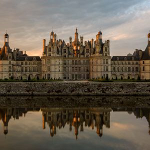 Preview wallpaper castle, palace, river
