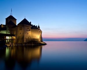 Preview wallpaper castle, river, lake, night