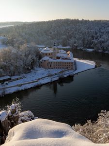 Preview wallpaper castle, river, trees, snow, winter