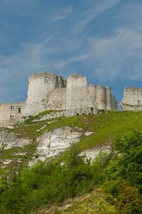 Preview wallpaper castle, ruins, fortress, hill, architecture, towers