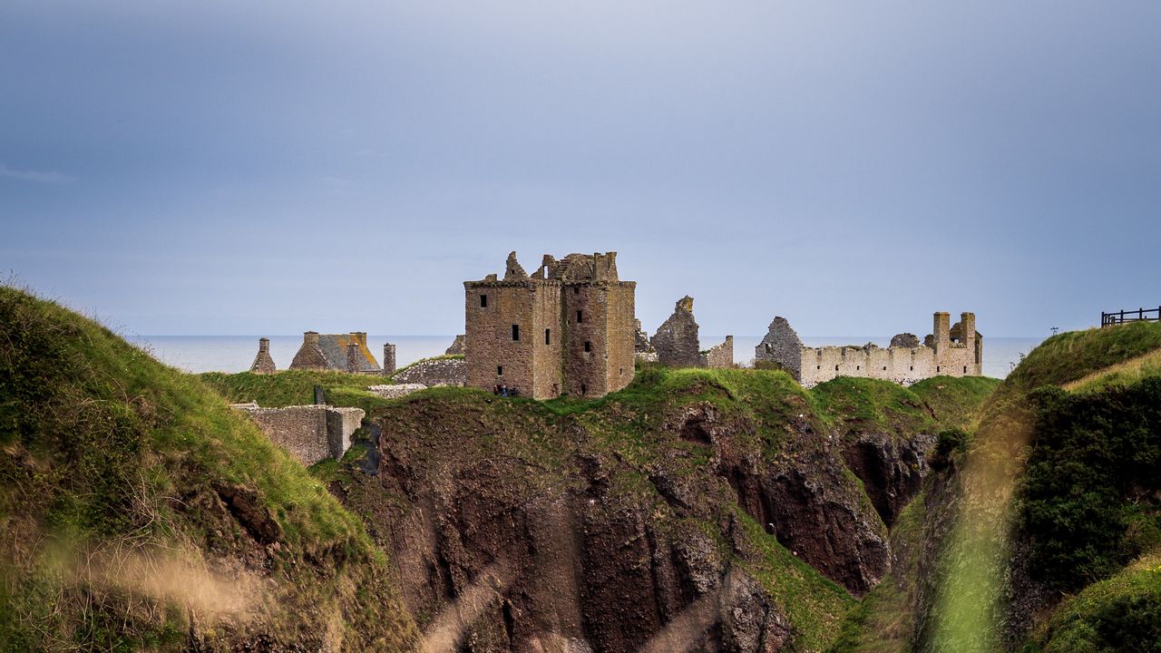 Wallpaper castle, slope, cliff, building, grass