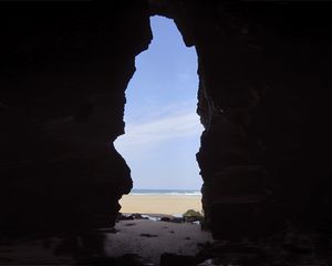 Preview wallpaper cave, beach, sea, view, nature