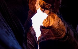 Preview wallpaper cave, canyon, dark, rocks