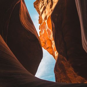 Preview wallpaper cave, gorge, rocks, stone, wavy, brown