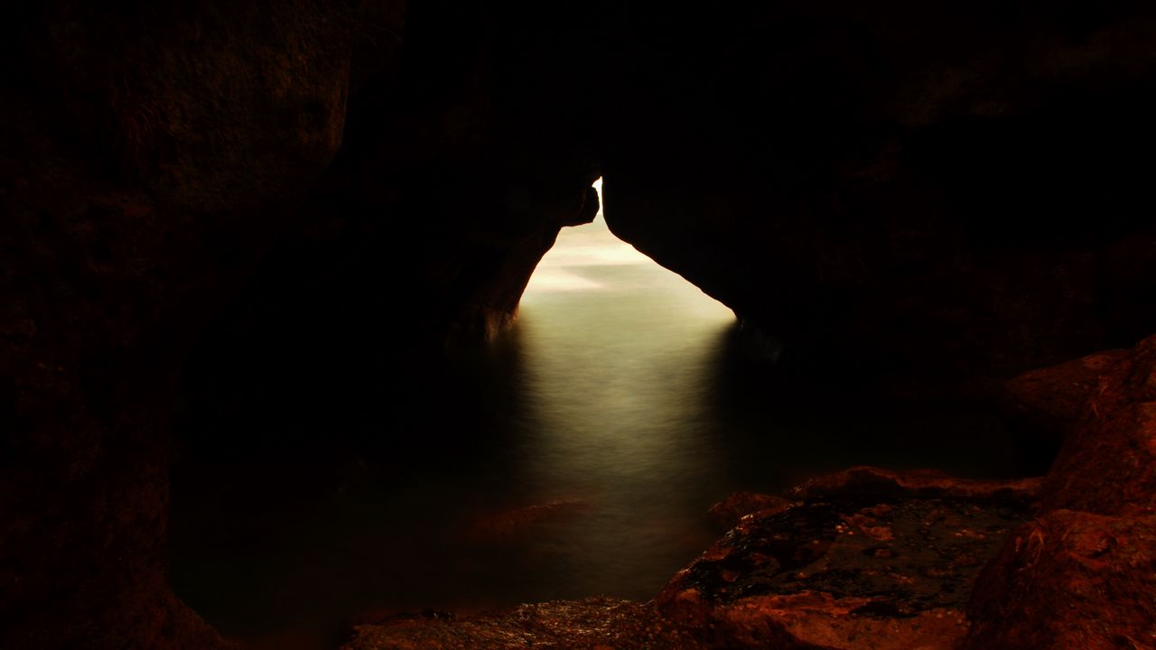 Wallpaper cave, gorge, water, light, dark