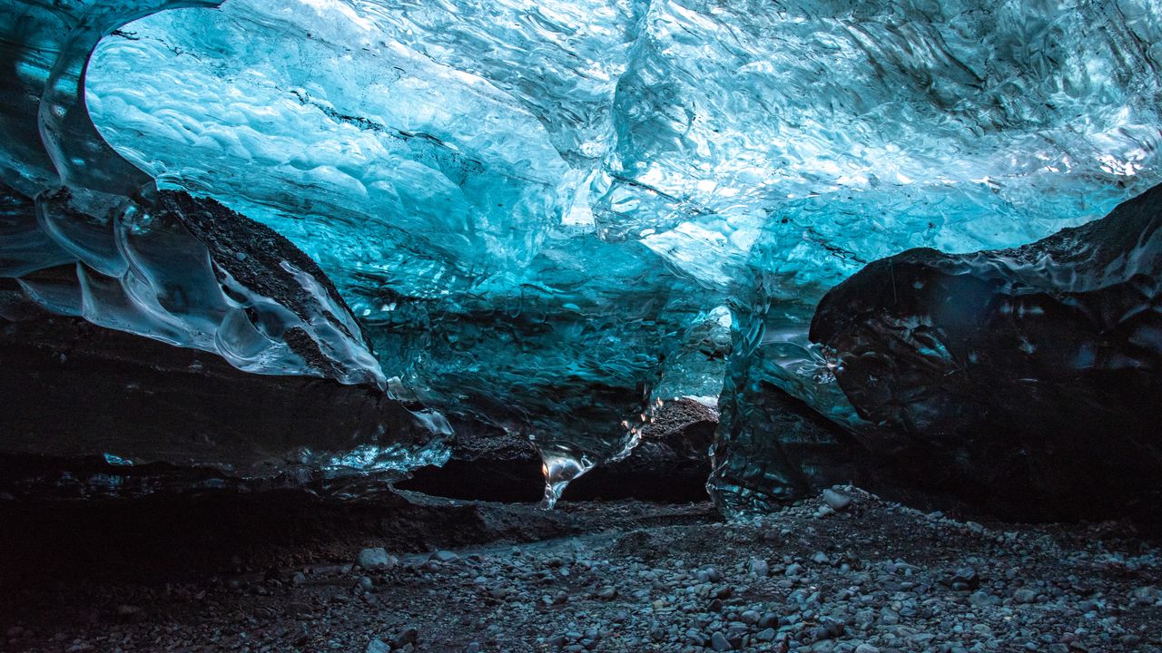 Wallpaper cave, ice, ice floe, stones