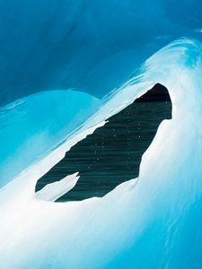 Preview wallpaper cave, ice, sea, drops
