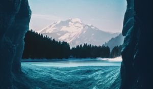 Preview wallpaper cave, ice, snow, inside, morzine, france