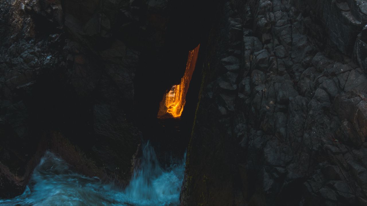 Wallpaper cave, light, water, cranny