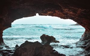 Preview wallpaper cave, rock, waves, sea