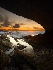 Preview wallpaper cave, shore, waves, sea