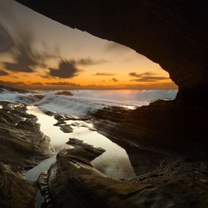 Preview wallpaper cave, shore, waves, sea