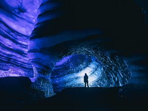 Preview wallpaper cave, silhouette, ice, glacier, dark