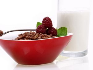 Preview wallpaper cereal, fruit, milk