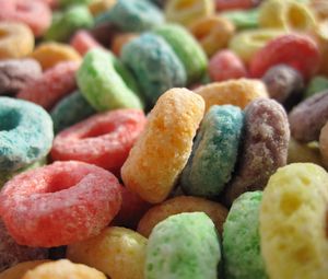 Preview wallpaper cereal, rings, colorful, macro