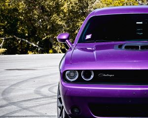 Preview wallpaper challenger, car, retro, front view