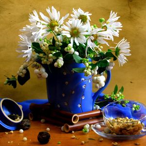 Preview wallpaper chamomile, flowers, pitcher, bouquet, cup, scarf, tea