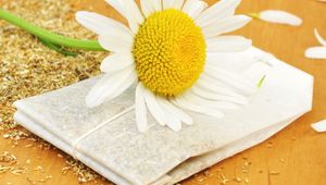 Preview wallpaper chamomile, tea, bag