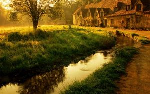 Preview wallpaper channel, structure, grass, morning