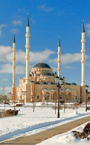 Preview wallpaper chechnya, mosque, snow, minaret