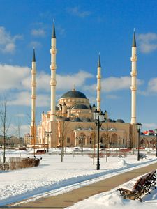 Preview wallpaper chechnya, mosque, snow, minaret