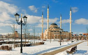 Preview wallpaper chechnya, mosque, snow, minaret