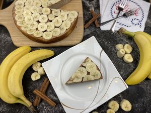 Preview wallpaper cheesecake, bananas, cake, dessert, plate