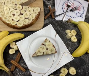 Preview wallpaper cheesecake, bananas, cake, dessert, plate