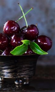 Preview wallpaper cherries, cherry, berries, drops, ripe, bowl