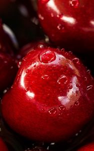 Preview wallpaper cherries, drops, wet, red, juicy, macro