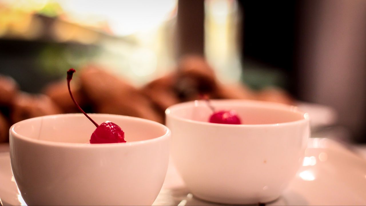 Wallpaper cherry, berry, bowl, dessert