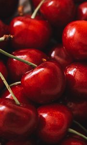 Preview wallpaper cherry, berry, fruit, red, macro
