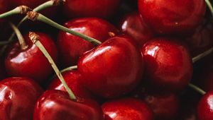 Preview wallpaper cherry, berry, fruit, red, macro