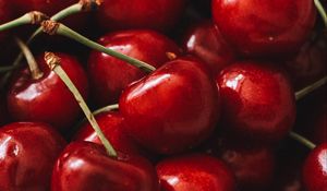 Preview wallpaper cherry, berry, fruit, red, macro