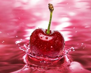 Preview wallpaper cherry, red, water, spray