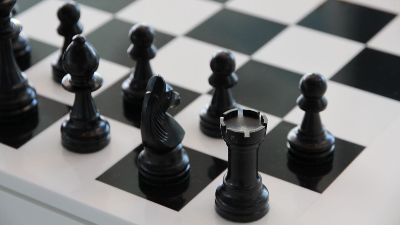 Wallpaper chess, chessboard, figure, bw