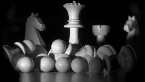 Preview wallpaper chess, figures, game, black and white, dark