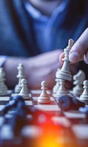 Preview wallpaper chess, pawn, queen, tactics