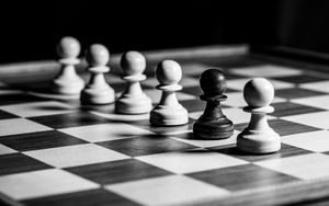 Chess Game Monochrome 4K Wallpaper - Best Wallpapers